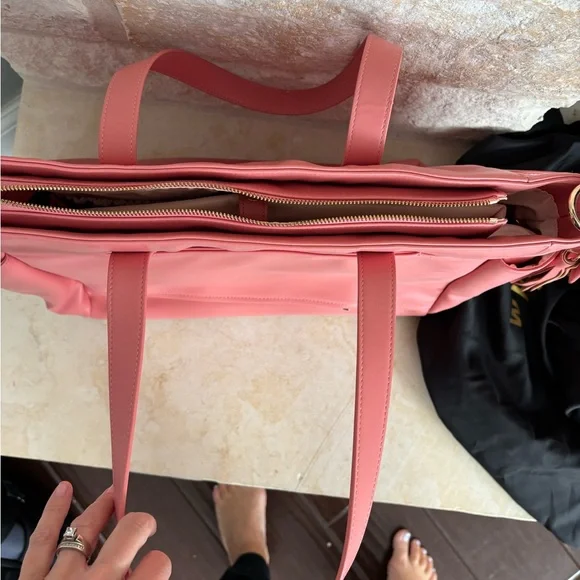 White Elm Coral Tote Bag - Picture 4 of 6